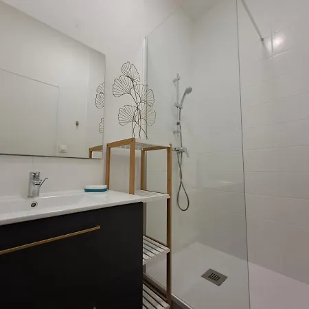 Le Saint Jean , Centre Historique, Wifi, Equipe, Ideal Famille, Business, Ou Simple Escapade * Niort